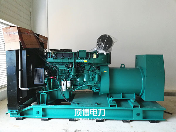 柴油發(fā)電機(jī)組 柴油發(fā)電機(jī)組