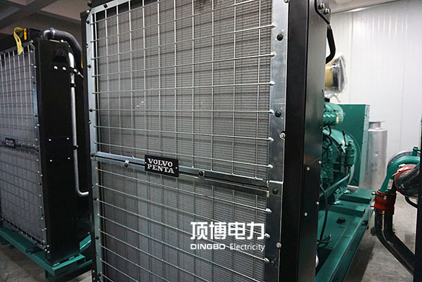 選購(gòu)指南｜柴油發(fā)電機(jī)組銅質(zhì)水箱和鋁質(zhì)水箱該如何選擇？