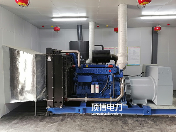 柴油發(fā)電機組 柴油發(fā)電機組