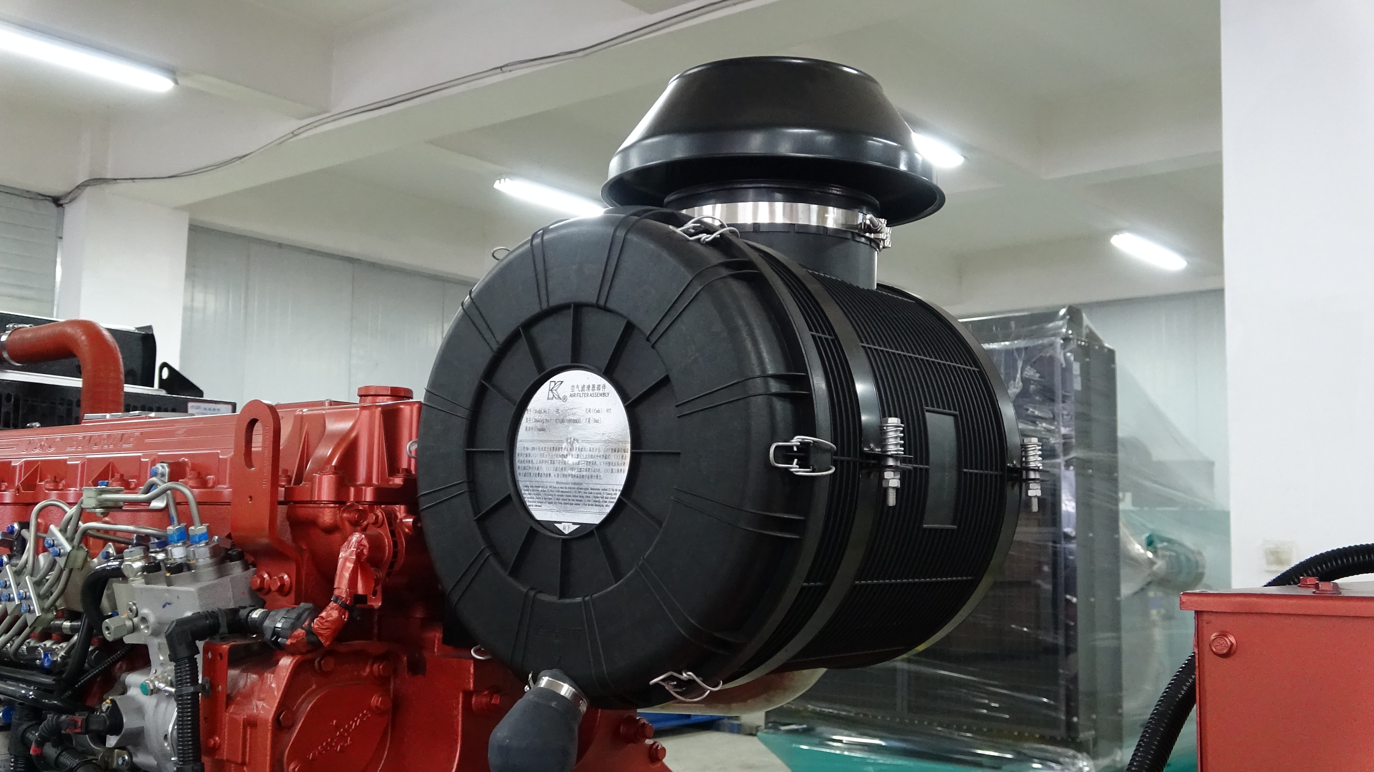 戶外使用的柴油發(fā)電機(jī)組空濾器損壞或不安裝空濾器會(huì)有什么后果？